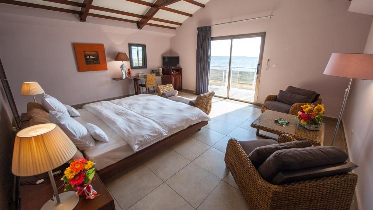 Residence Hoteliere Du Phare Либревиль Экстерьер фото