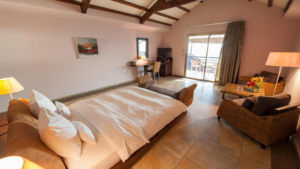 Residence Hoteliere Du Phare Либревиль Экстерьер фото