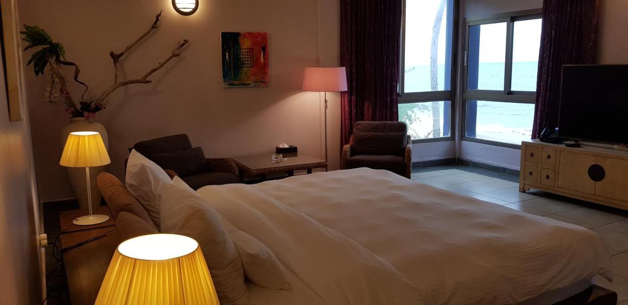 Residence Hoteliere Du Phare Либревиль Экстерьер фото